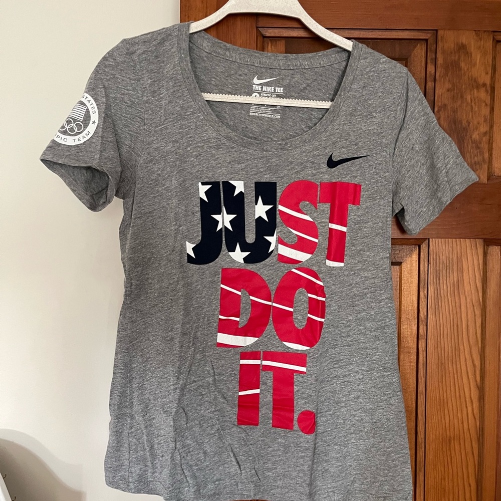 Nike Athletic Cut Gray Tee